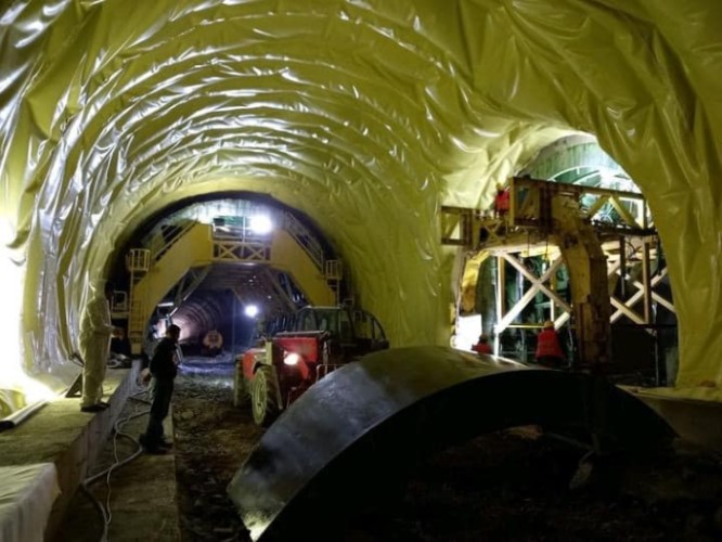 Şuşa yolundakı tunellərin tikintisindən FOTOLAR