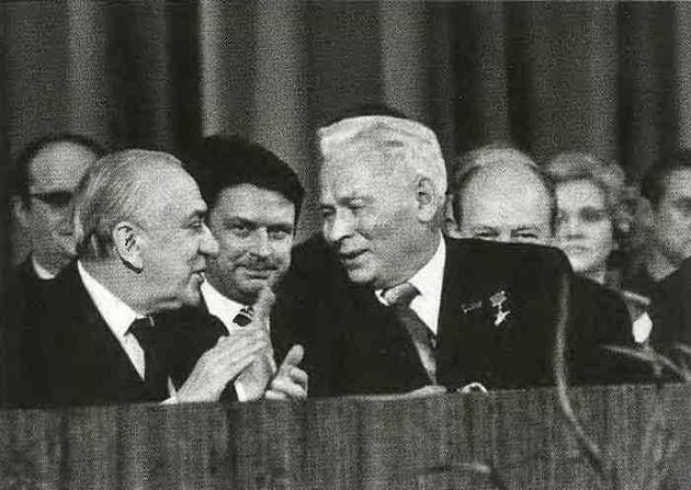 Qrişinlə Qorbaçov arasındakı xiyar qalmaqalı – Andropovla "Moskvanın sahibi”nin intriqası