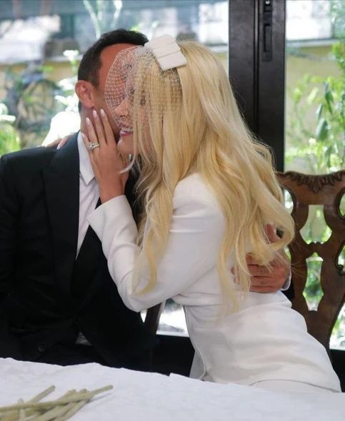 Mustafa Sandal ikinci dəfə evləndi - FOTOLAR