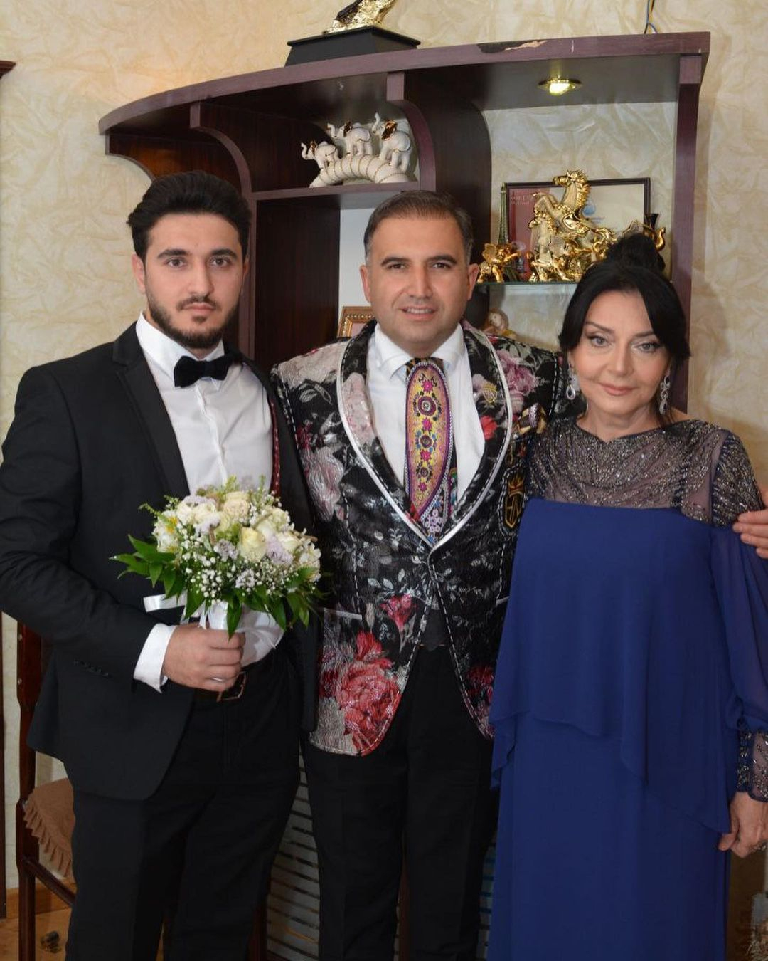 Xalq artisti Həmidə Ömərova oğluna toy edir - FOTOLAR
