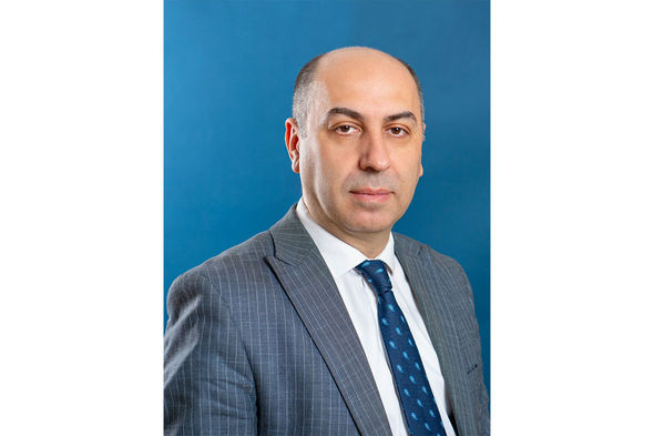 Milli Məclis Aparatında kadr dəyişikliyi - FOTO