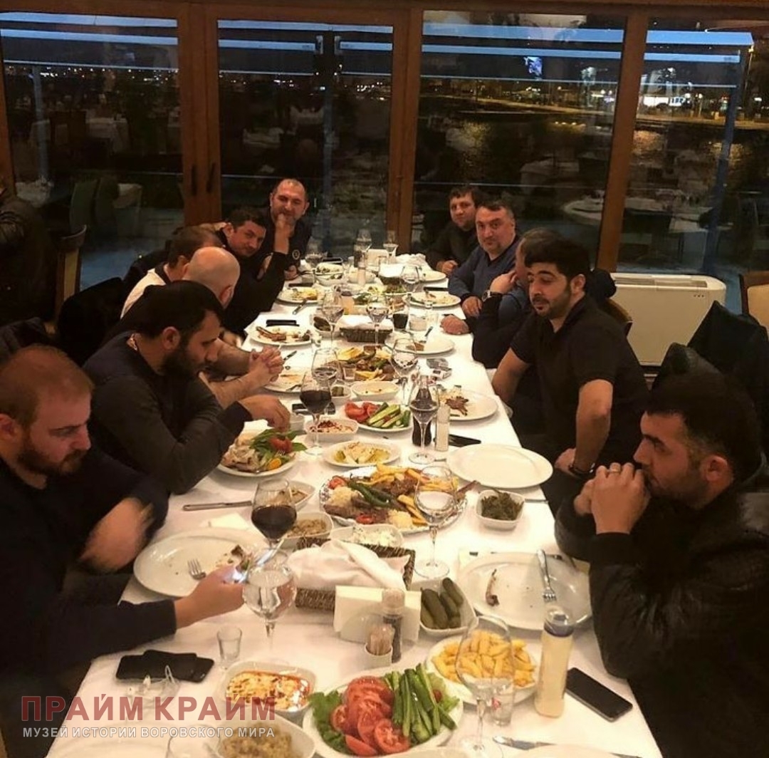 “Lotu Quli”nin yaxın adamını İstanbulda vəhşicəsinə döydülər - DETALLAR