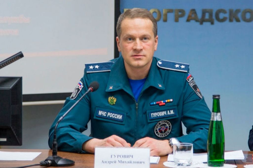 Putinin işdən çıxardığı general SAXLANILDI - FOTO
