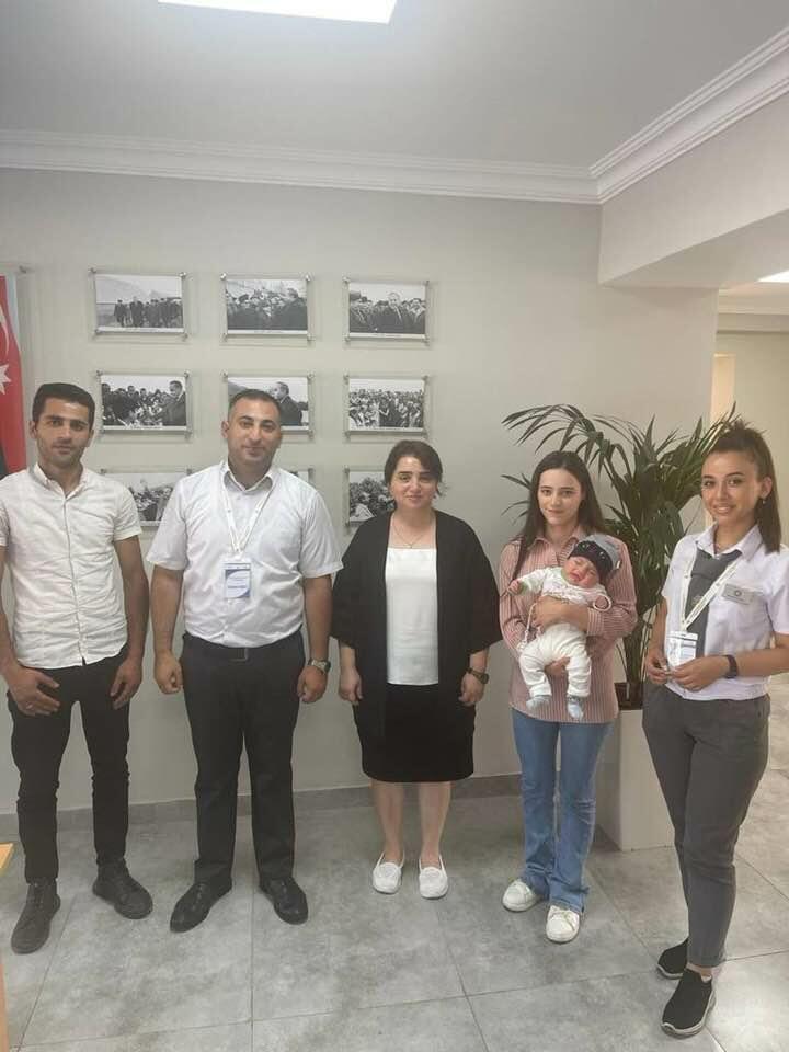 Anası imtahan verdi, körpə otaqda yatdı - FOTO