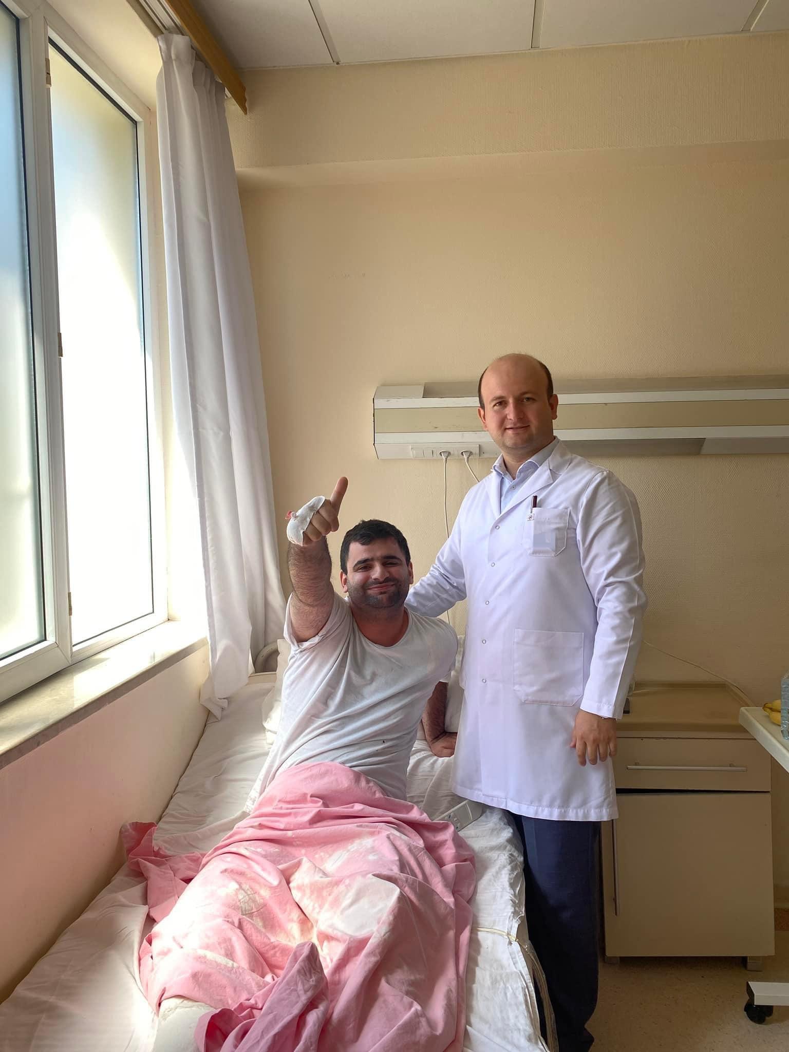 Vətən müharibəsinin daha iki qazisi əməliyyat olundu - FOTO