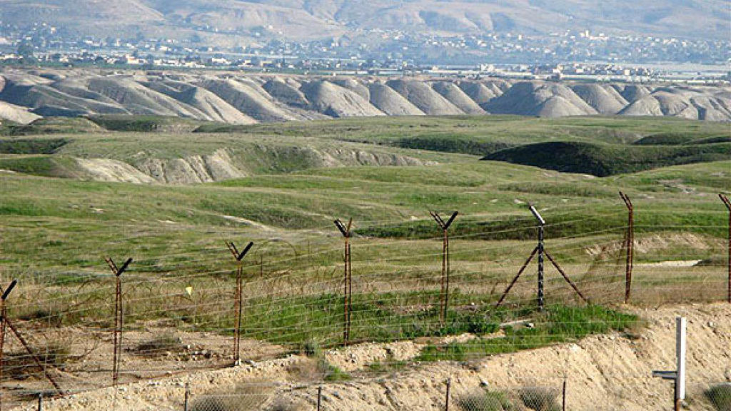 “Modern Diplomacy”: Azərbaycan və Ermənistan arasında baş verən yeni sərhəd toqquşmalarının arxasında nə durur?