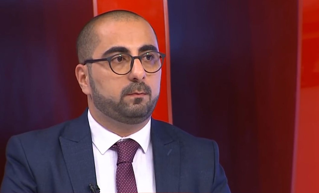 Tələbə intiharları niyə artır? - AÇIQLAMA