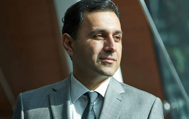 İlham Əliyev Xalq artistini nazir müavini təyin etdi - SƏRƏNCAM
