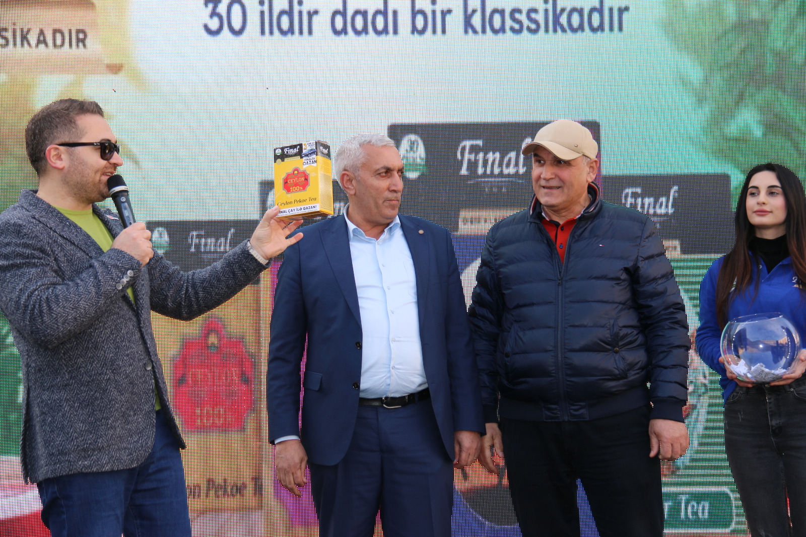 “Final” çayı Sumqayıtda bayram tədbiri təşkil etdi - FOTOLAR