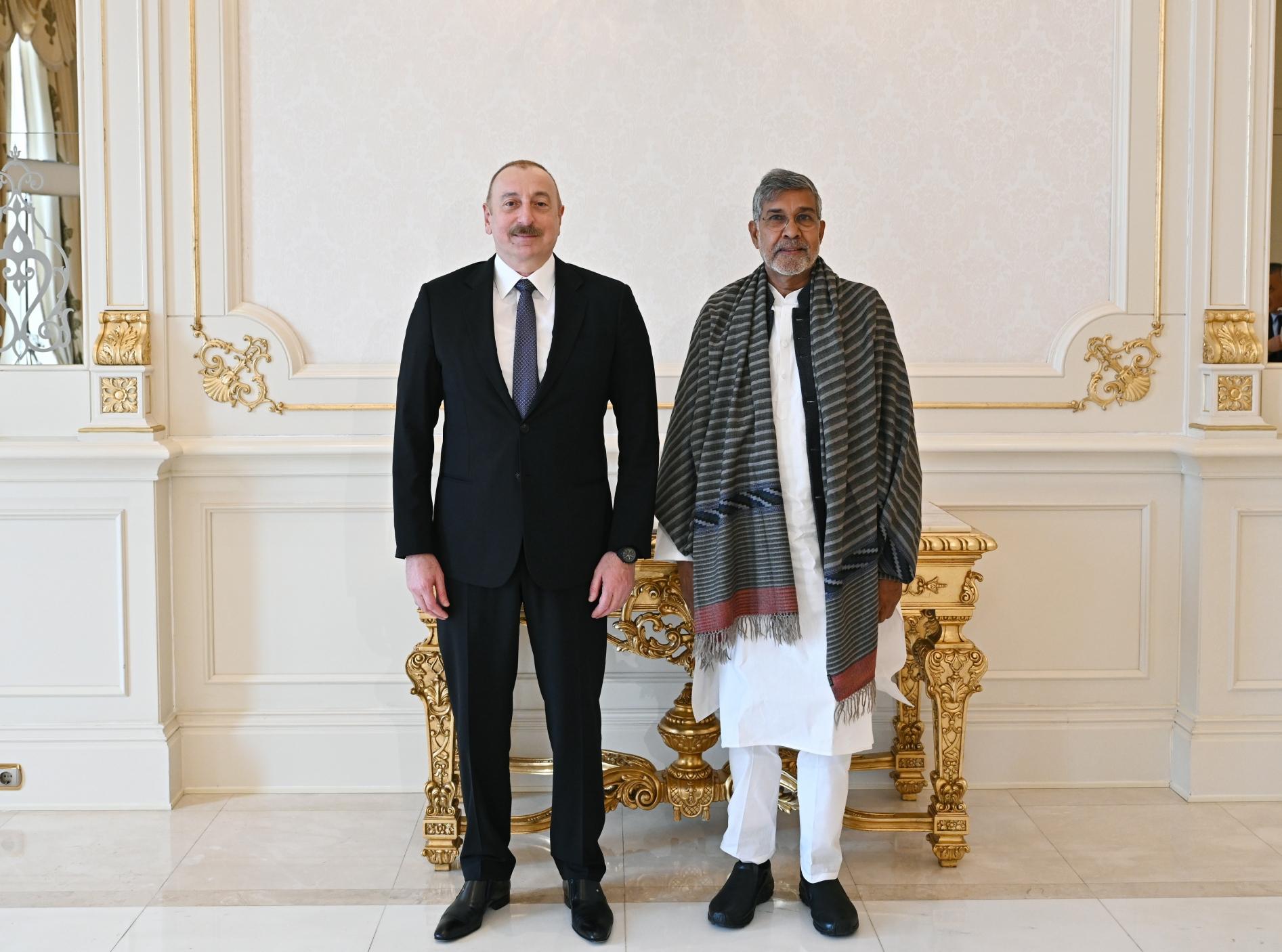 İlham Əliyev Kailaş Satyartini qəbul edib - FOTO