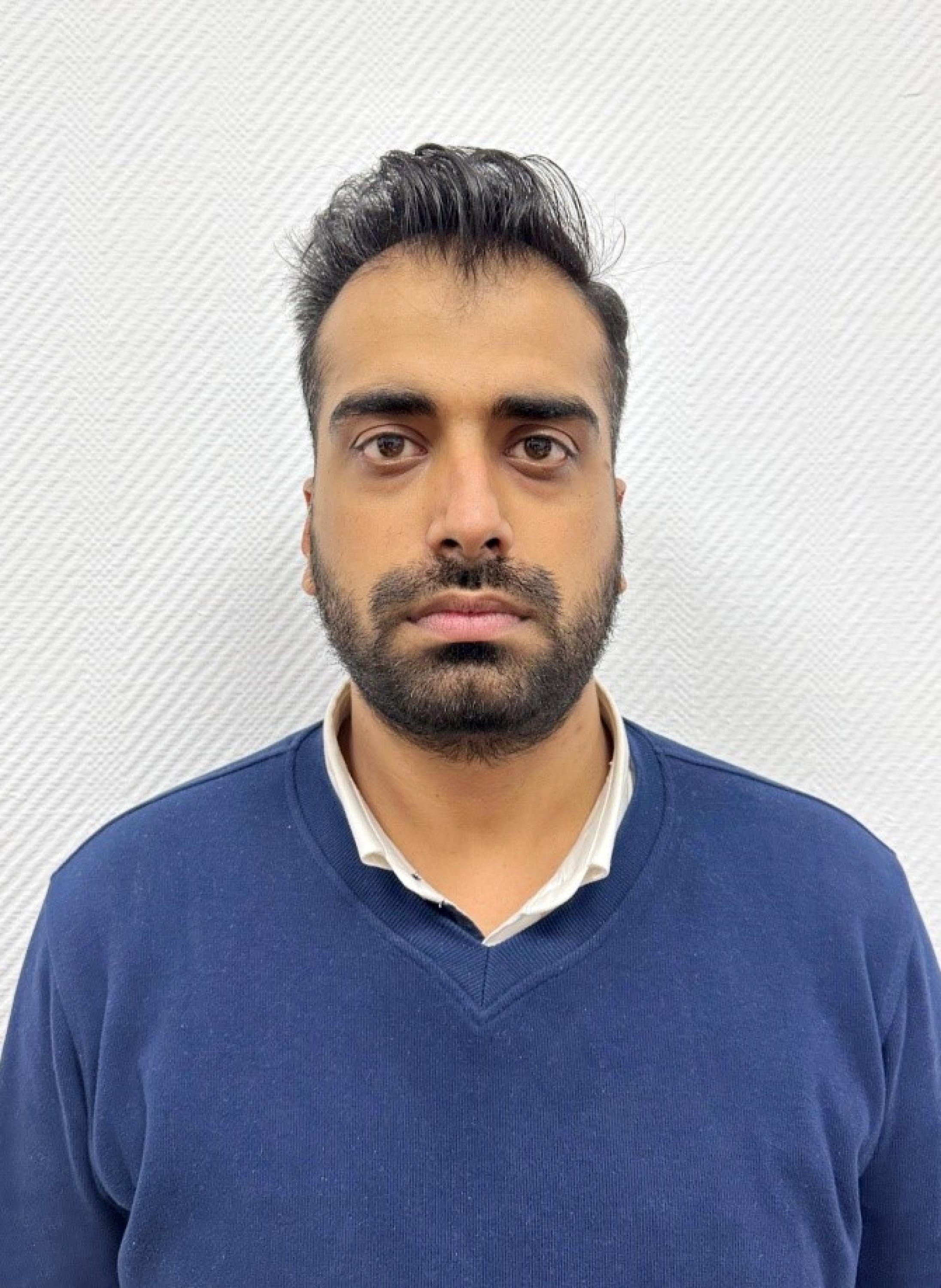 DTX casusluq edən xarici ölkə vətəndaşını HƏBS ETDİ - FOTO