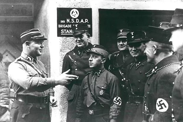 Hitlerin ən yaxın gey dostu - Nasist zabiti Ernst Röhmün maraqlı hekayəsi
