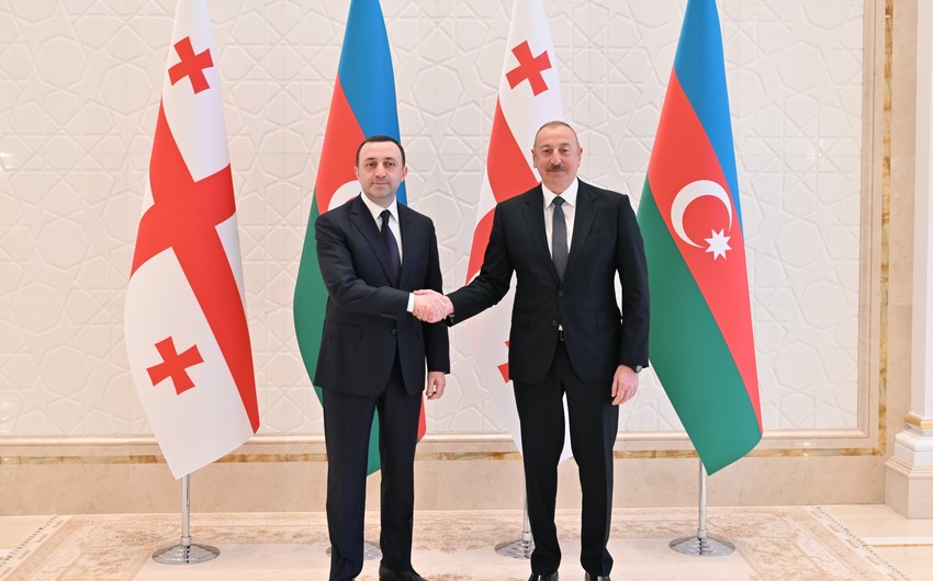 İlham Əliyevin Qaribaşvili ilə təkbətək görüşü başladı - FOTO