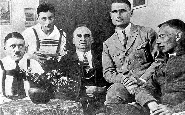 Hitlerə sui-qəsd edərək tarixin gedişatını dəyişdirə biləcək adam - Claus Von Stauffenberg