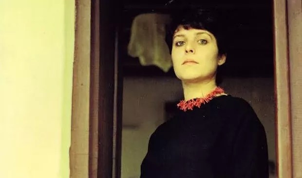 29 illik ömrü ilə adını ədəbiyyat və feminizm tarixinə yazdırmağı bacaran Nilgün Mərmərənin intiharla bitən ömrü