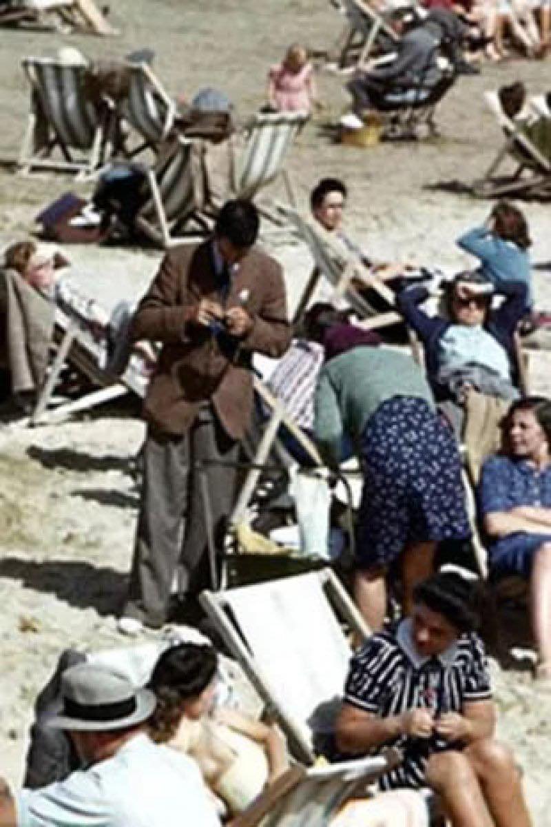 İnternetdə zaman səyahətinin "sübutu" tapıldı - 1943-cü ildə smartfon + FOTO