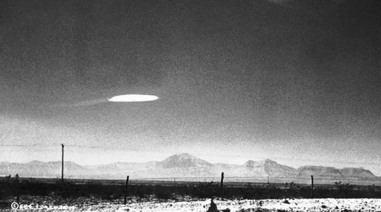 UFO-lar həqiqətdir - ABŞ 19-cu əsrin sonlarından bəri yadplanetlilərin varlığını gizlədir + FOTOLAR