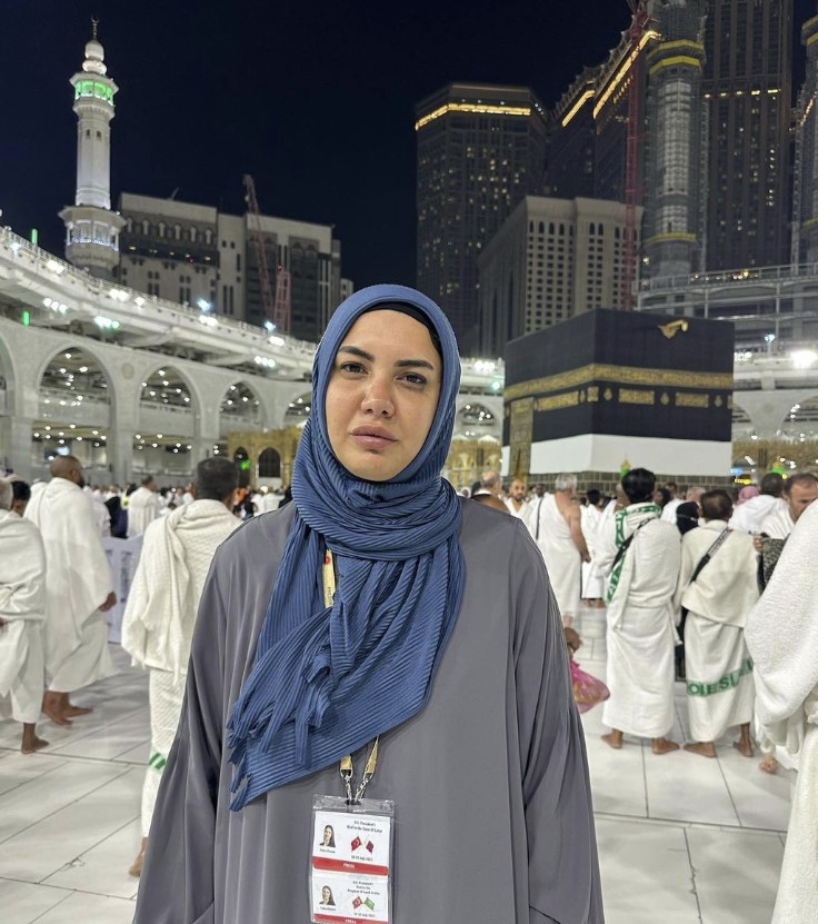 Fulya Öztürk Məkkədə: Kəbəni ziyarət etdi - FOTO