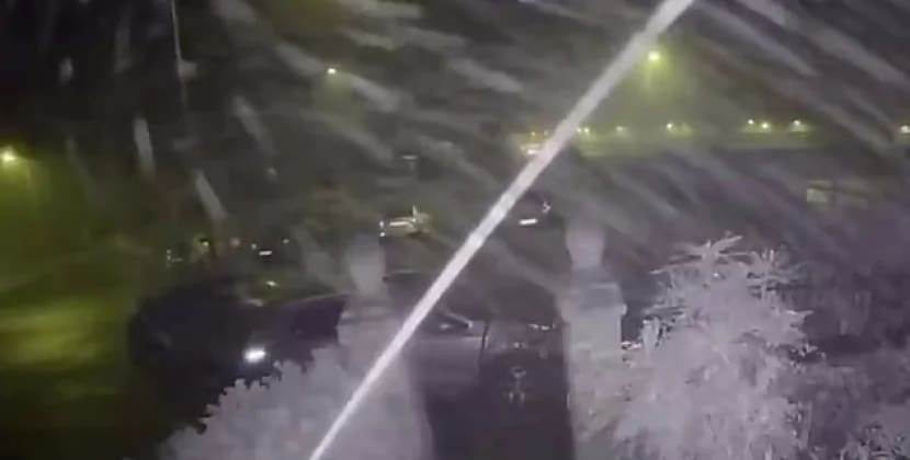 Yer üzünü bürüyən qatı duman əhalini qorxuya saldı: Bioloji silahlar təhlükəsindən narahatdırlar