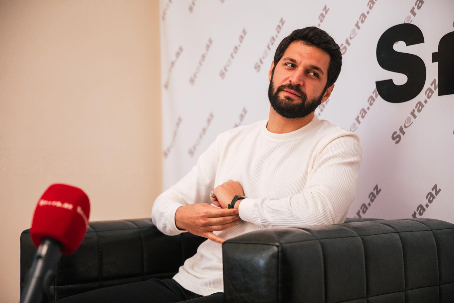 "Qadınların çoxu müştəri axtarır, azğınlaşıblar, kişilər isə kişicikdir..." - Aktyor Türkay Cəfərli ilə MÜSAHİBƏ