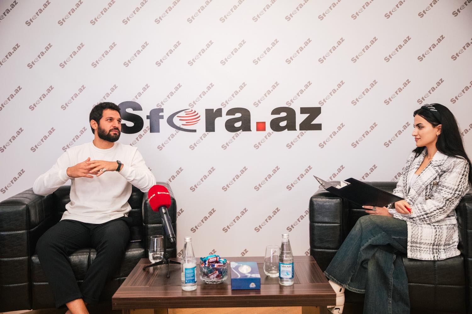 "Qadınların çoxu müştəri axtarır, azğınlaşıblar, kişilər isə kişicikdir..." - Aktyor Türkay Cəfərli ilə MÜSAHİBƏ