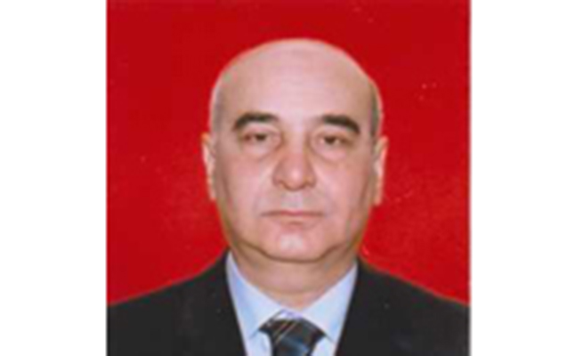 Prezidentin köməkçiləri hansı universitetlərin məzunlarıdır? - ADLAR + FOTO