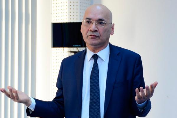 "Pensiyaçılar üçün əlavə tədbirlər görülməlidir" - Banklara TƏKLİF