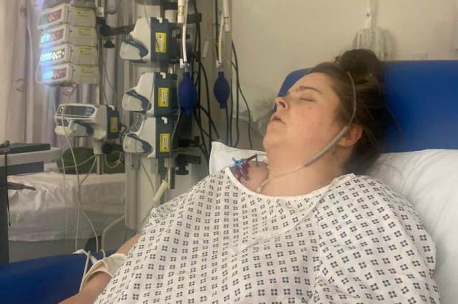 Həkimlər belə şoka düşdü: Ürəyi 14 dəqiqə dayanan qadın körpəsini dünyaya gətirib