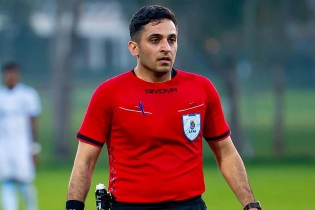 Futboldan uzaqlaşdı, indi taksi sürür - FOTO