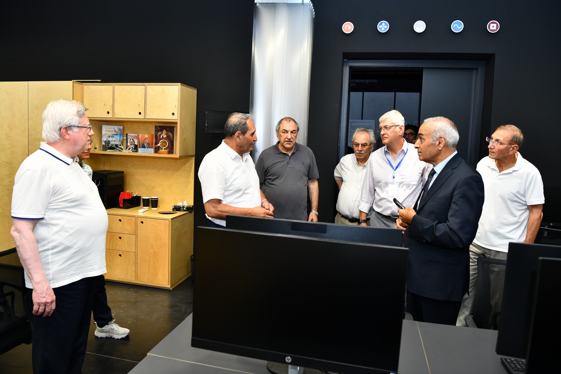 ADNSU-da Türkiyə və ABŞ universitetlərinin professorları ilə görüş keçirilib - FOTO