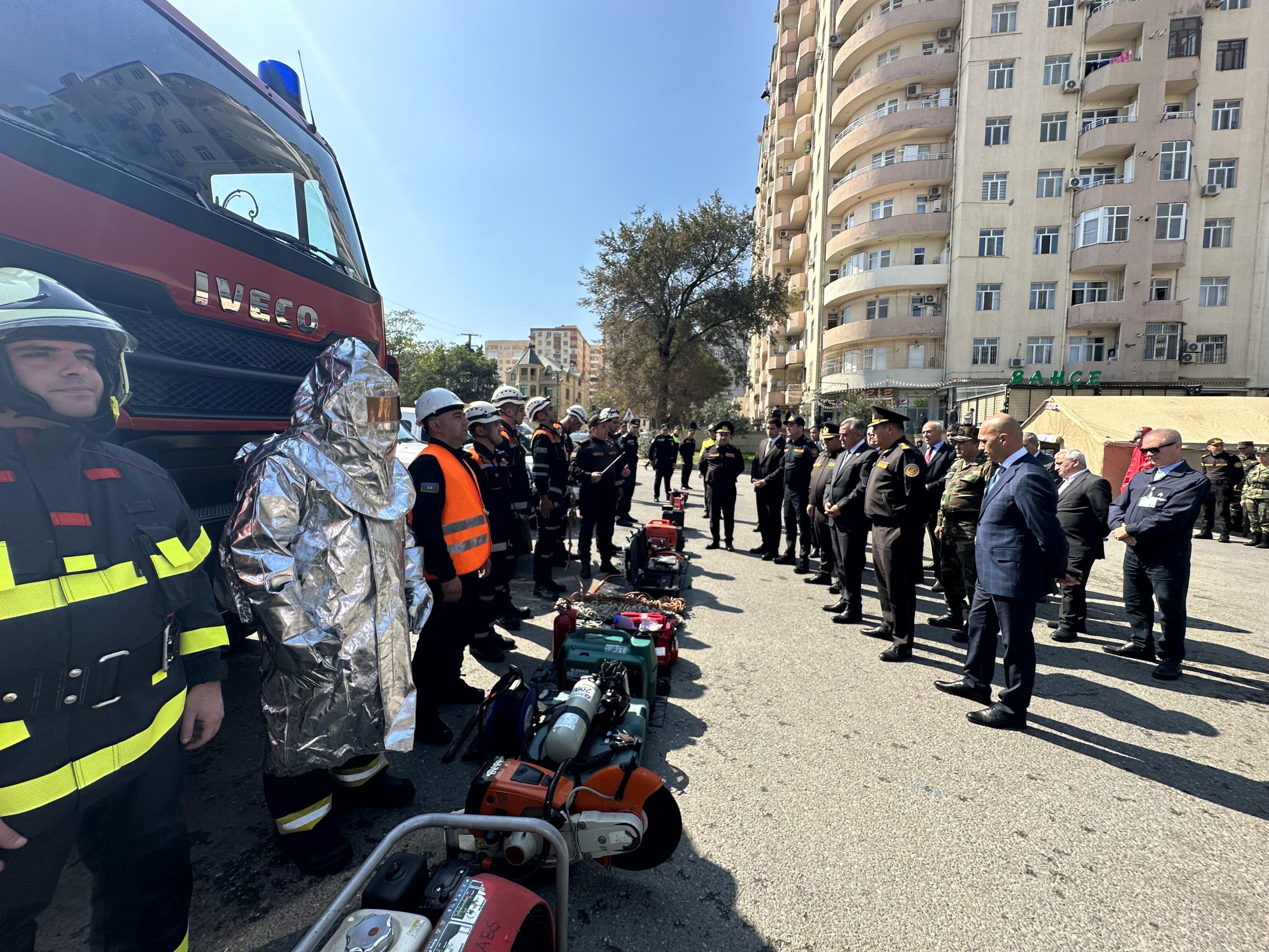 Abşeronda FHN nümunəvi mülki müdafiə məşqi təşkil edib - FOTOLAR