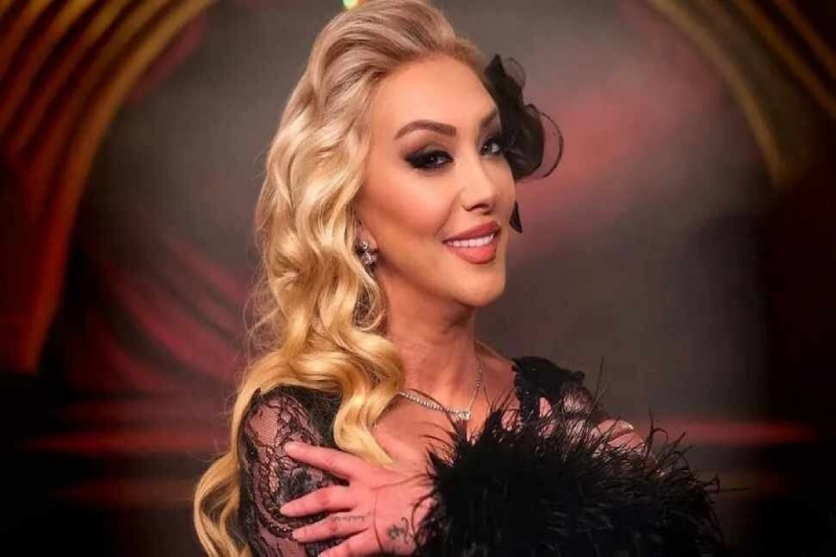 Məşhur müğənni faciəli şəkildə öldü - FOTO