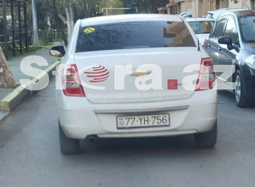 Jurnalist taksi sürücüsünün hücumuna məruz qaldı - FOTO