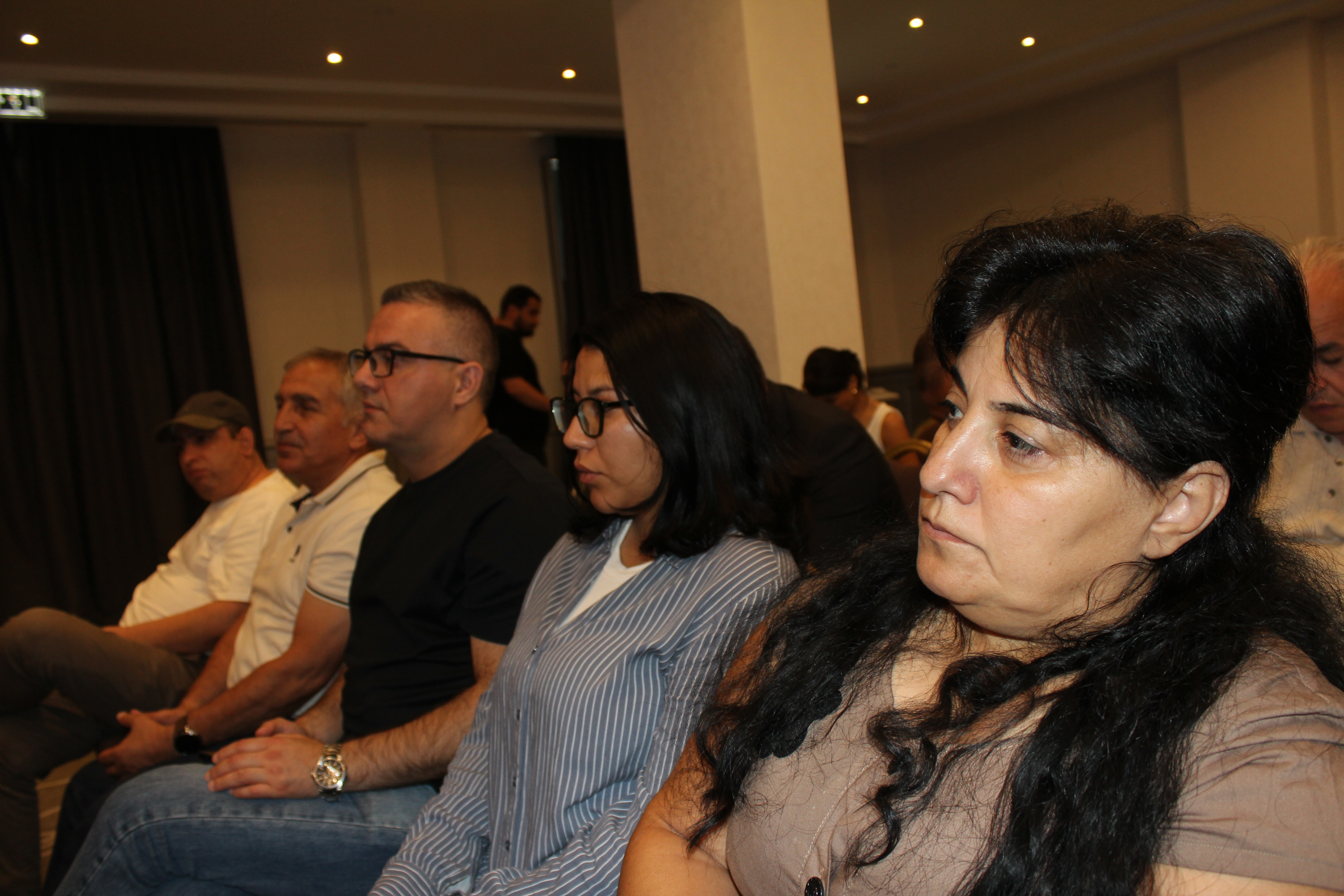 Bakıda saxta ehtiyat hissələri və paralel idxalın ölkəyə vurduğu zərərlər müzakirə edildi - VİDEO — foto 5