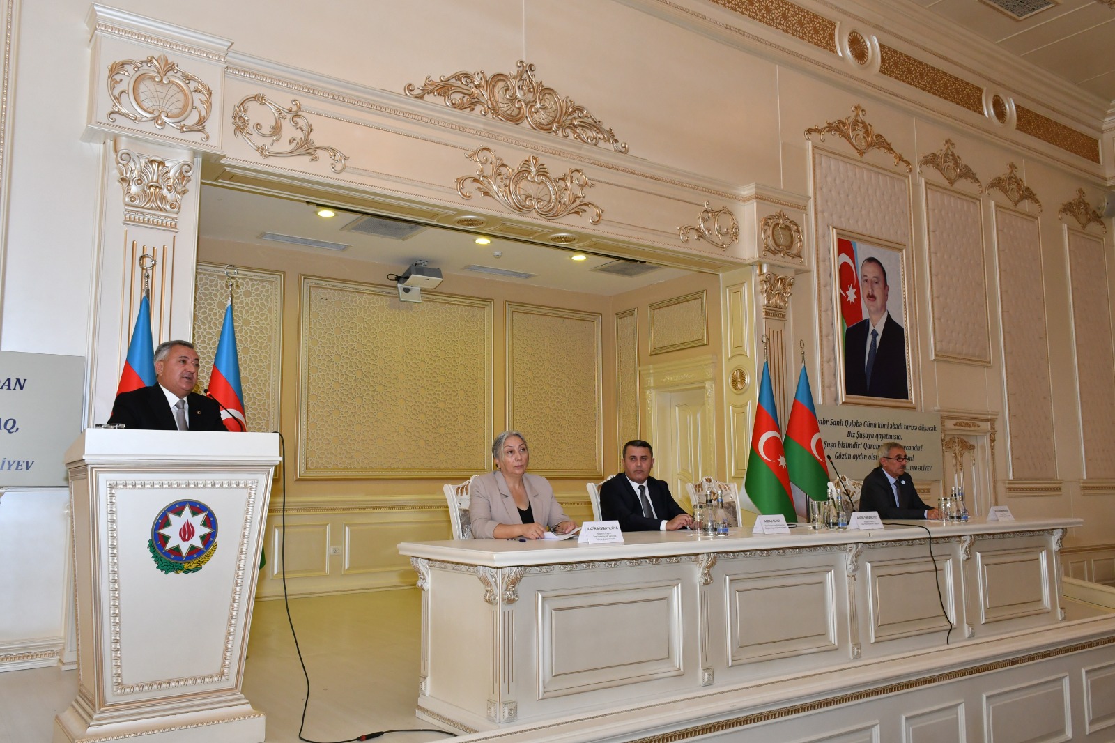 Abşeron rayonunda müşavirə keçirilib - FOTOLAR — foto 11