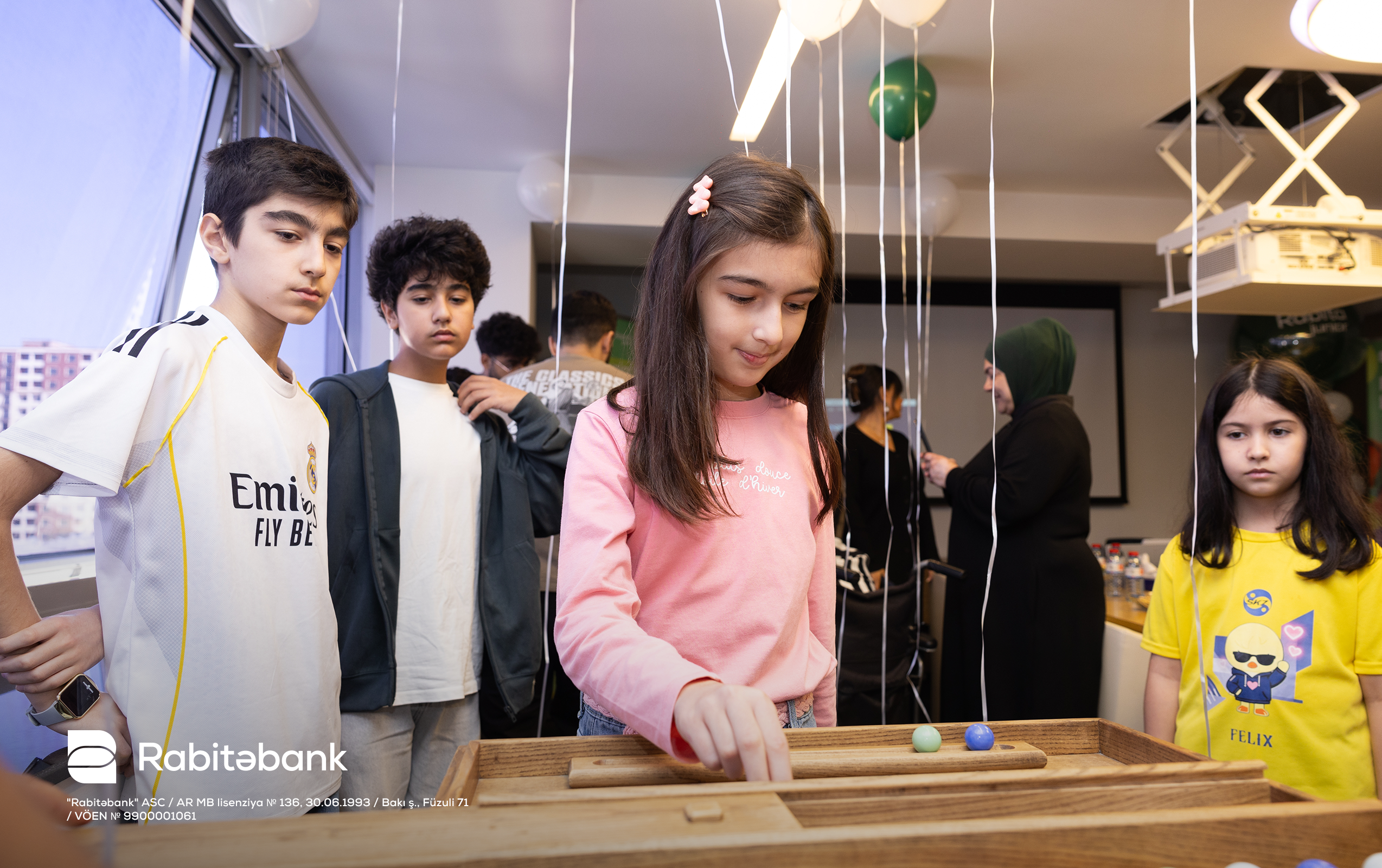 Rabitəbank “Rabita Junior”un ilk yaşını istifadəçiləri ilə birlikdə qeyd edib — foto 9